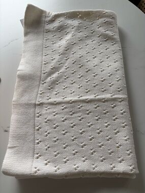 Soft Ivory Knit Baby Blanket - Classic Neutral